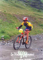 02sar6.jpg (159758 byte)
